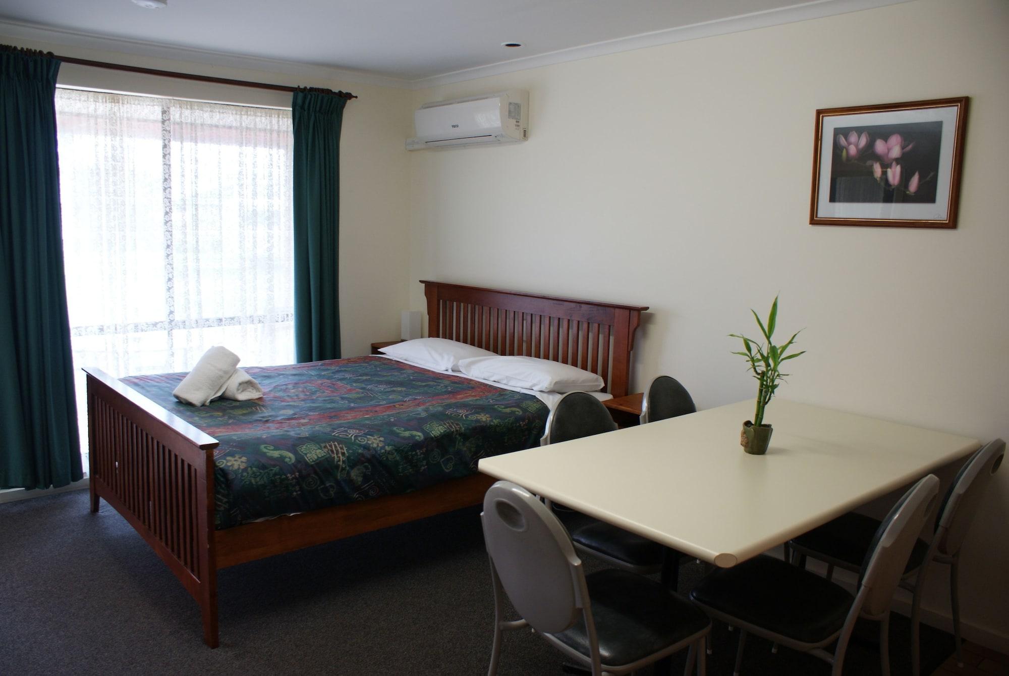 Warrnambool Motel And Holiday Park Esterno foto